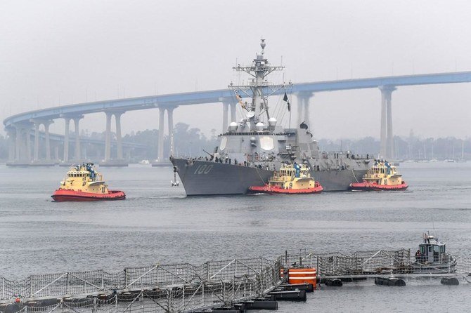 米海軍サンディエゴ(上)に乗船する数十人の隊員がCOVID-19検査で陽性反応となった。(AFP資料写真)