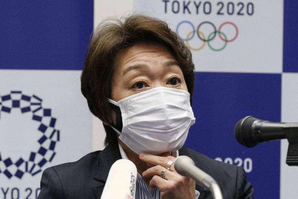 橋本は、震災後、スポーツの力が東京大会招致の焦点となったが、このコンセプトは新型コロナウイルスのパンデミックに立ち向かうことにも拡張できると述べた（AFP通信）