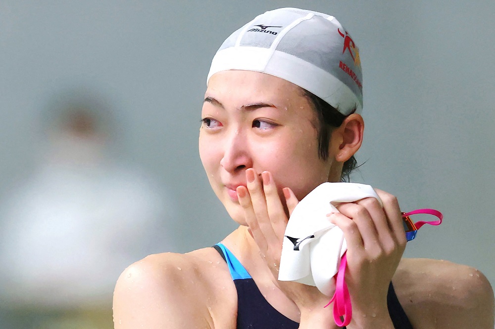 日本の水泳界のスターである池江璃花子は、白血病からの復帰後、東京オリンピックへの出場を目指している。(AFP通信)