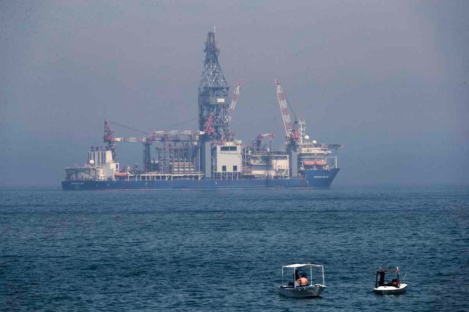 020年５月15日、油田・ガス田の探査を行う掘削船タングステン・エクスプローラー号（The Tungsten Explorer）がレバノン沖で目撃された。（画像：ジョゼフ・エイド（AFP））