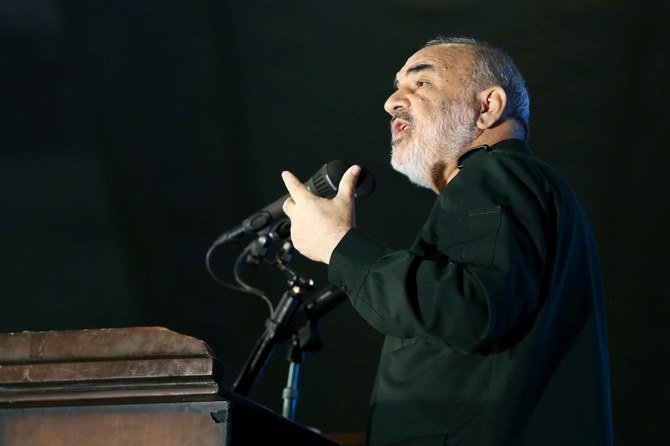 2020年2月13日、イランのクッズ部隊司令官カセム・ソレイマニが殺害された後、IRGCのホセイン・サラミ司令官が、イラン・テヘランのグランド・モサラで演説を行った。(ロイター通信)