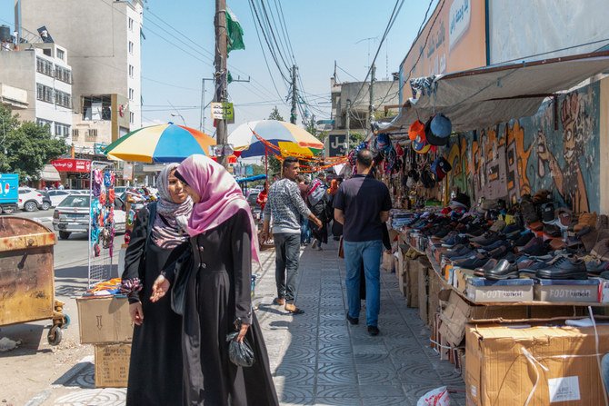 国連パレスチナ難民救済事業機関 (UNRWA) によると、ガザ地区の人口約200万人のうち、3分の2以上が貧困または極度の貧困に苦しんでいるという。(Shutterstock / 資料写真)
