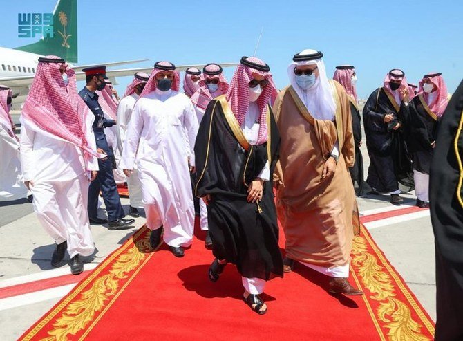 公式訪問でバーレーンに到着したサウジアラビアの外相、ファイサル・ビン・ファルハーン王子。（SPA）