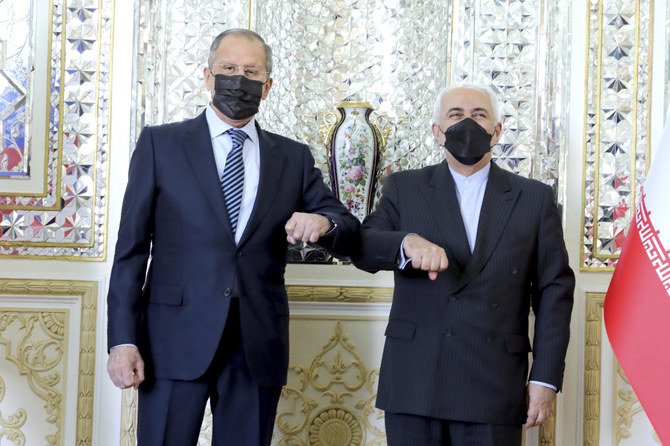 イランの外相が火曜、ナタンツにある主要な核濃縮施設への攻撃は、瀕死の状態にある世界の大国との核合意をめぐり現在ウィーンで行われている交渉に影響を与えるだろうと警告した。（AP経由イラン外務省）