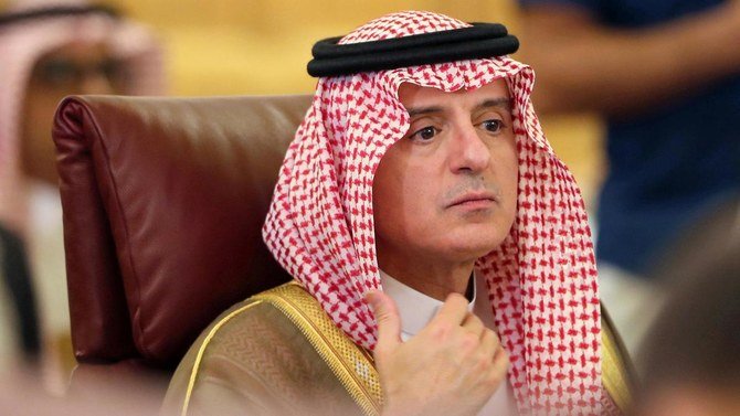 サウジアラビアのアデル・アル・ジュベイル氏は土曜、AmazonのCEOであるジェフ・ベゾス氏の携帯電話が去年ハッキングされた件にサウジアラビアが関与しているという疑惑に関して、王国を非難した人々に間違いを認めるよう呼びかけた。(ロイター/ファイル写真)