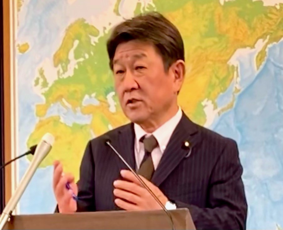 茂木氏はメッセージの中で、日本は新型コロナ拡大による困難な状況下においてもイスラム諸国との友好と信頼関係を重視してきたと述べた。