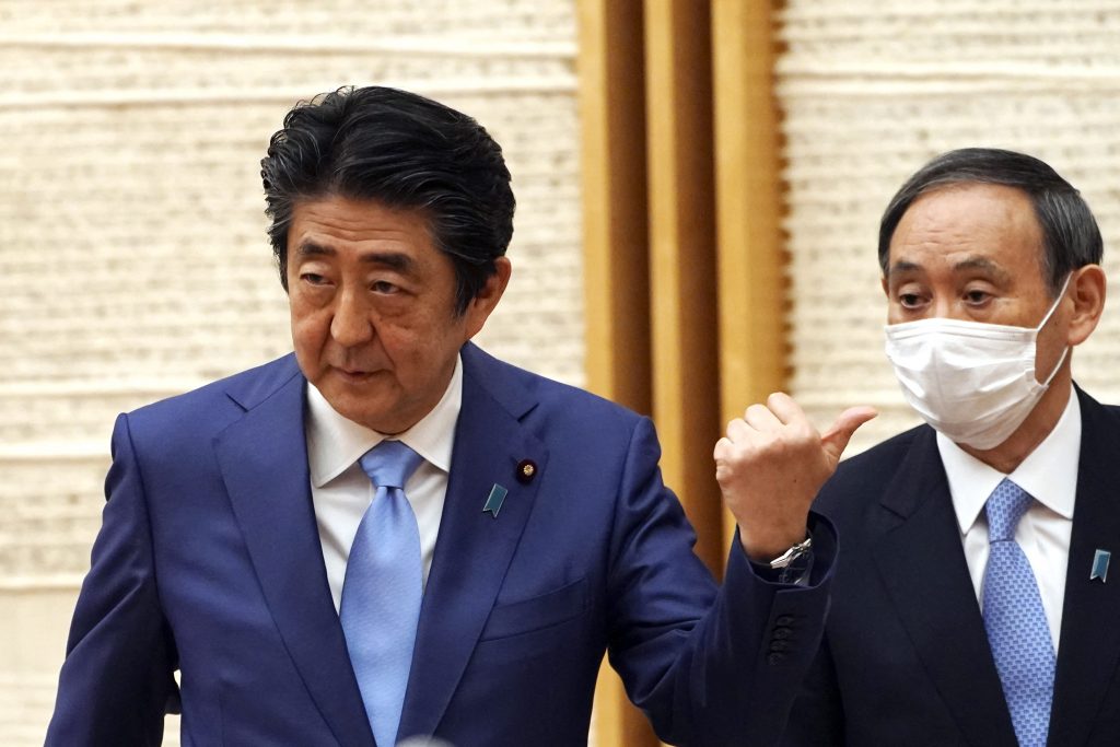 関係者によると、安倍氏は「G20(20カ国・地域)は紙を読むことが多いが、G7はお互いの見識をぶつけ合うことが多い。 (AFP)