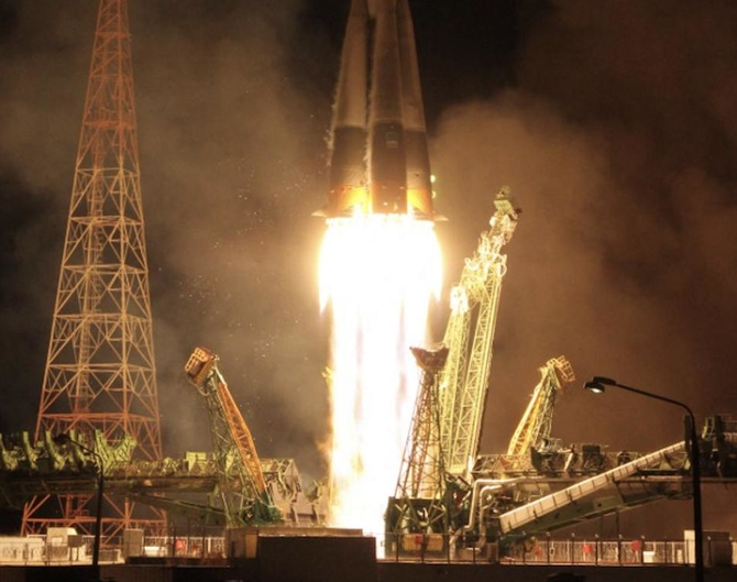 エジプトは来年2機の衛星を打ち上げると、エジプトの高等教育科学大臣は述べた。(資料画像・AFP)