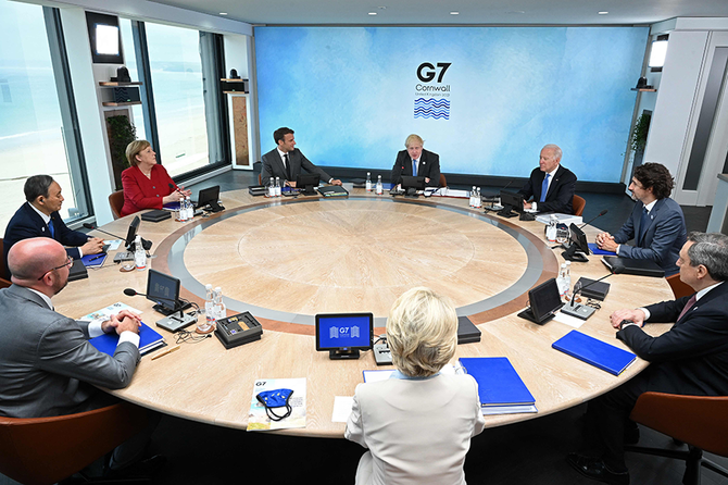 今週末、カナダ、フランス、ドイツ、イタリア、日本、英国、米国のG7首脳が約2年ぶりに集まり、コーンウォール・カービスベイで3日間の会談を行う。（AFP通信）