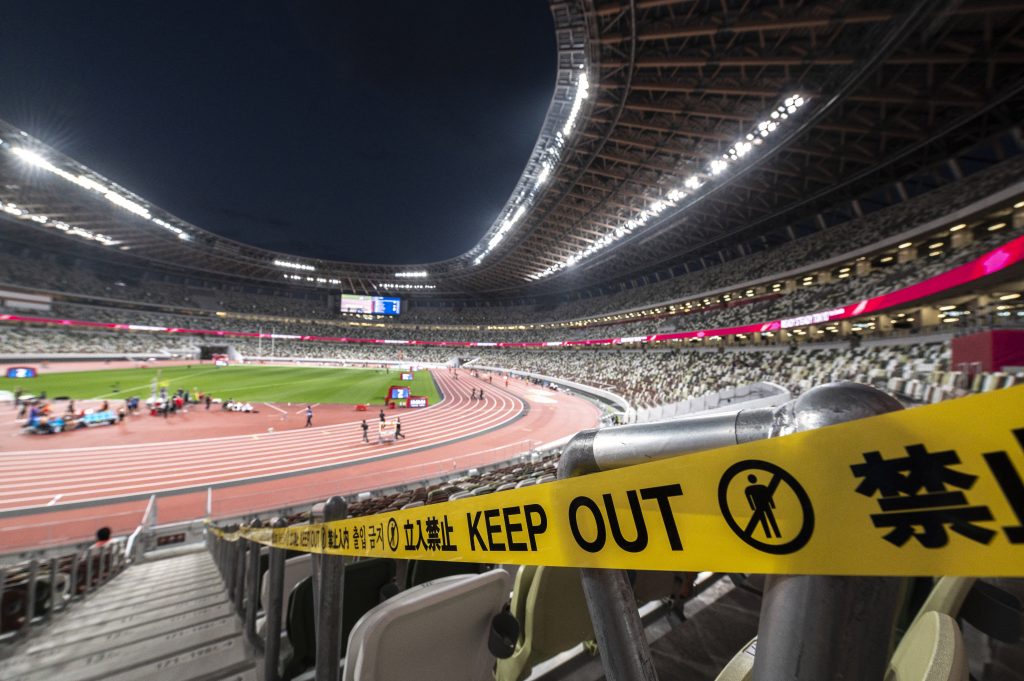2020東京オリンピックを控え、陸上競技テストイベント中の国立競技場が見える全景。2021年5月9日、東京。(ファイル写真/AFP)