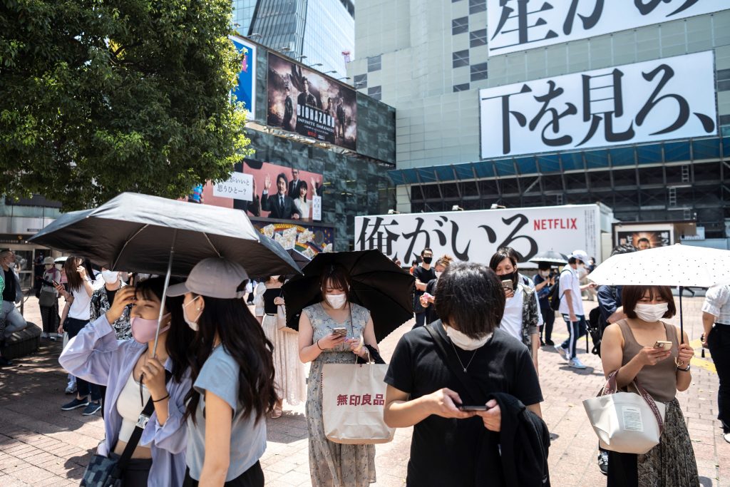 感染者の1週間の増加数は、前週よりも2792人多い。 (AFP)