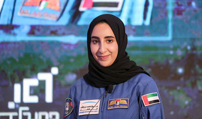 アラブ人女性初の宇宙飛行士 ノラ アル マトルーシさんが訓練中 Arab News