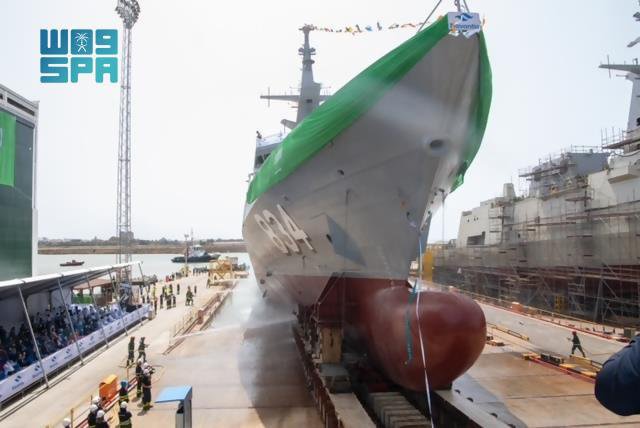 2021年7月24日、サウジ海軍最新のコルベット艦Avante 2200がスペインのナバンティアの造船所で公開された（SPA）