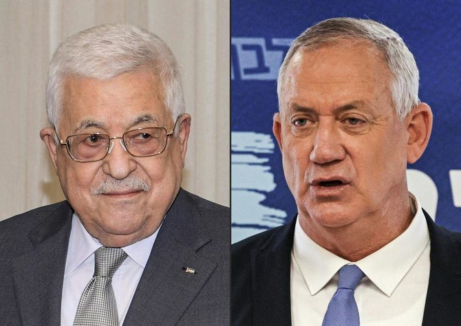 パレスチナのマフムード・アッバス大統領（左）とイスラエルのベニー・ガンツ国防相が異例のハイレベル会談を行った。（資料写真/AFP通信）