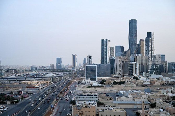 サウジアラビアの2020年末事典での債務残高は約8,540億リヤルで、内59％がリヤル建て、41％が外貨建てとなっている。（シャッターストック/ 資料写真）
