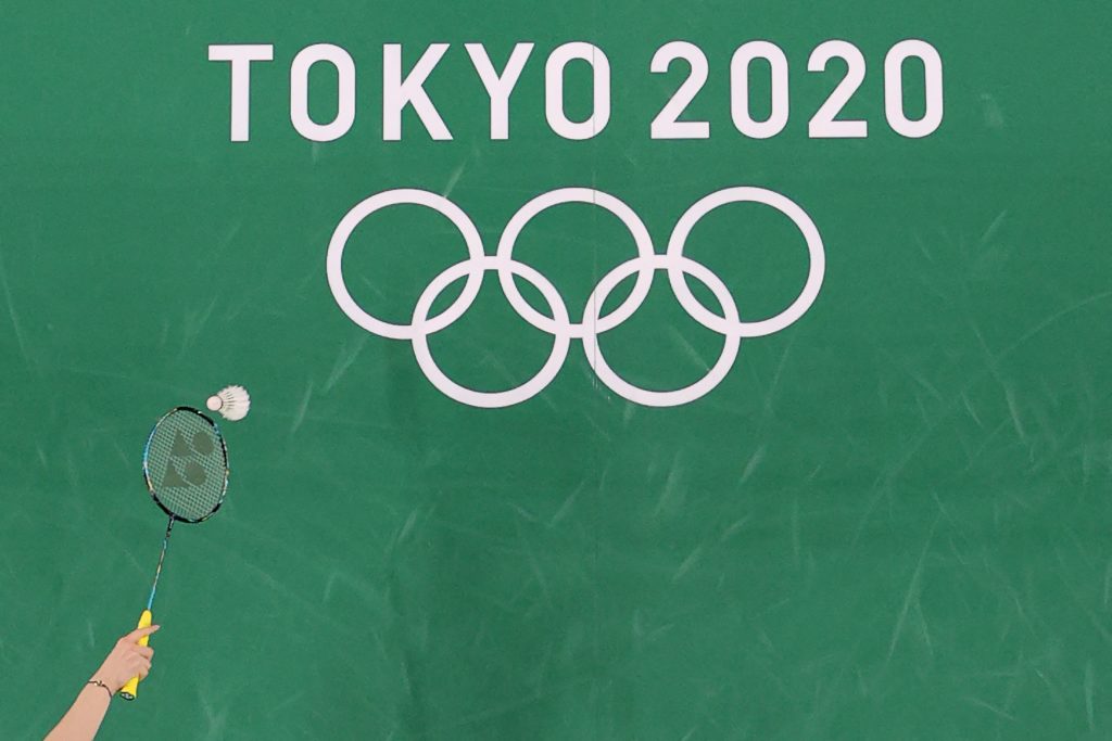 オリンピック・パラリンピック期間中、開催都市東京は過去最悪の感染者急増を経験。8月下旬、日本では1日あたり25,000人という過去最高の感染者数を記録した。（AFP）