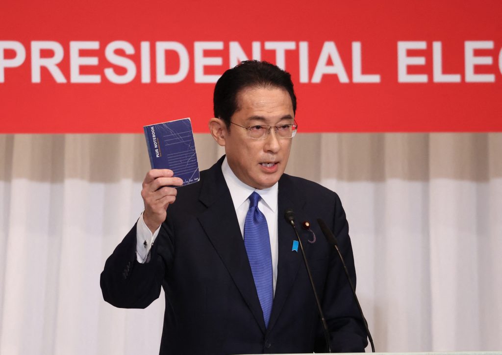 自民党総裁は、自民党が衆議院議員数の過半数を占めることにより、日本の首相となる。(AFP)