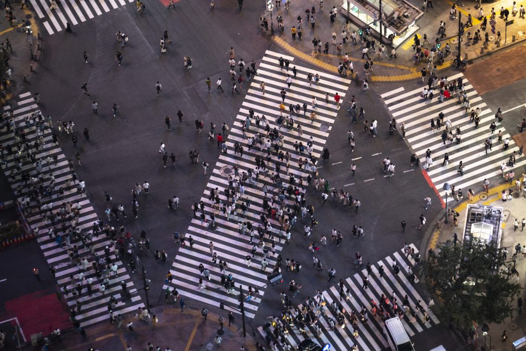 死者は４０代～１００歳以上の男女１５人、都基準の重症者は前日比４人減の１３９人だった。(AFP)