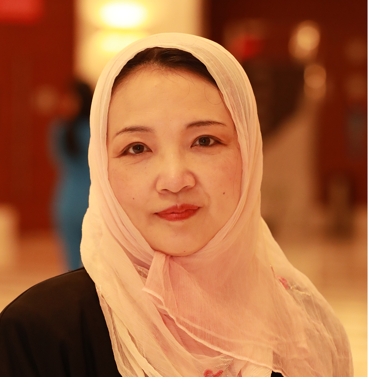 UAEと日本の文化交流を使命とする、日本UAE文化センター設立者の岸田直子氏。(提供写真)