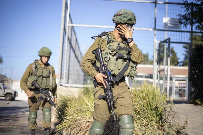 2019年9月2日（月）、イスラエル兵が、イスラエルとレバノンの国境に位置するアビビム村を警備している。（AP）