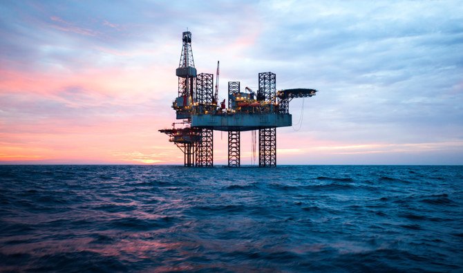 石油価格は過去1年間で90パーセント以上上昇した。(シャッターストック)