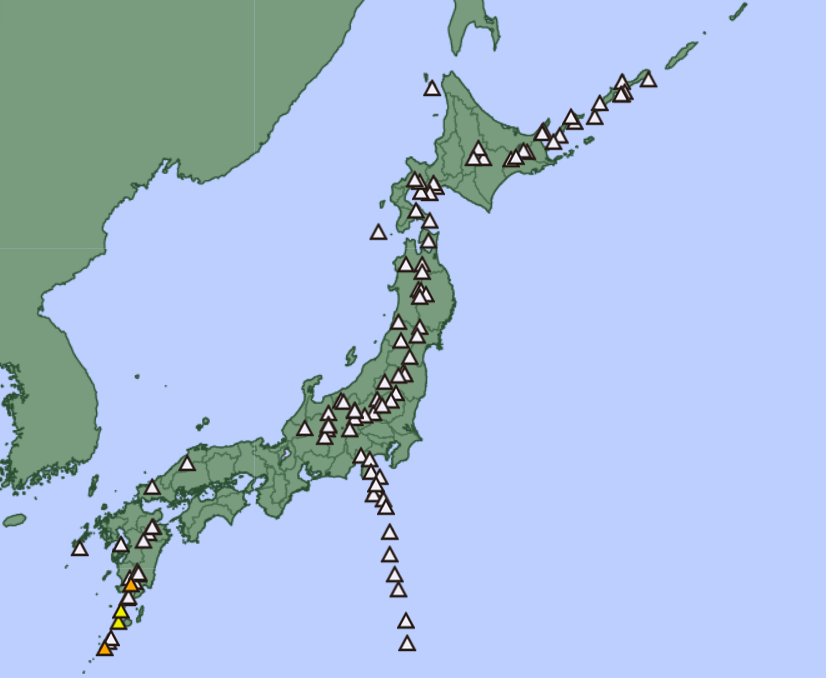 2021年9月17日、鹿児島県の諏訪之瀬島にある御岳で噴火が発生し、警報が発令された。(JMA)