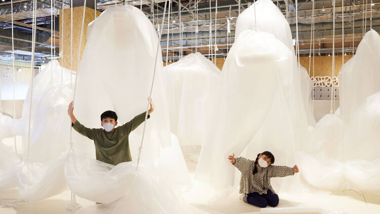 東京『PLAY MUSEUM』の気泡緩衝材「プチプチ」展。（PLAY MUSEUM）