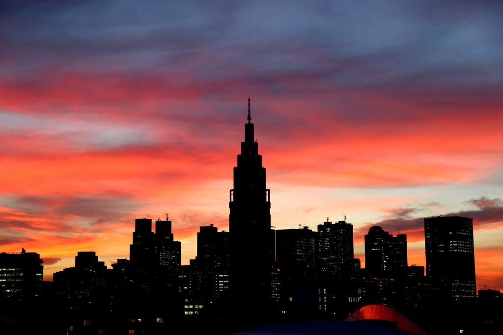 都内にある国立競技場から見た東京の景色＝2021年8月5日（資料写真：ロイター通信/Fabrizio Bensch）