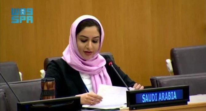 第76回国連総会での、サウジアラビア国連常駐代表部のニダ・アブ・アリ法務委員会議長。（国営サウジ通信）