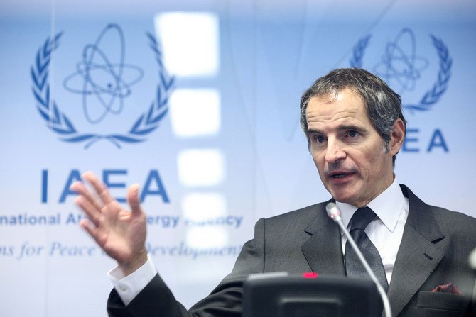 2021年5月24日、オーストリア・ウィーンのIAEA本部で報道陣の取材に応じる国際原子力機関（IAEA）のラファエル・グロッシ事務局長。(ロイター)