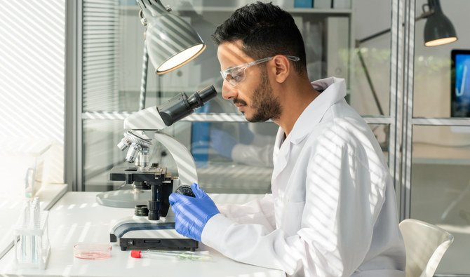 ユネスコの世界5地域の5人の若い研究者の優れた業績が表彰される。(Shutterstock)