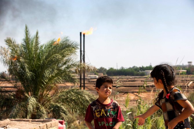 バスラ県は、イラク国内全体の原油生産量の約70％を生産しているにもかかわらず、イラクを悩ませる多くの問題の影響を特に強く受けている。(AFP)