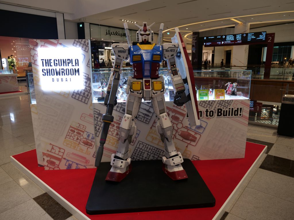 株式会社BANDAI SPIRITSは、UAEのドバイ・モールで「The Gunpla Showroom Dubai」の展示を開始した。（ANJP Photo）