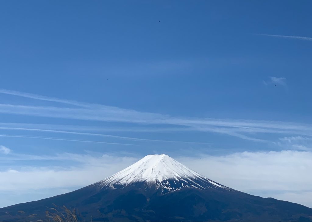 気象庁は、富士山噴火の可能性が高まったことを示すデータはないと発表。(AFP)