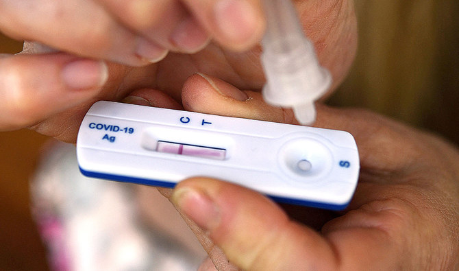 パンデミックが始まって以降、カタールは死者616人を含む24万8000人以上の感染者数を記録している。(AFP通信)