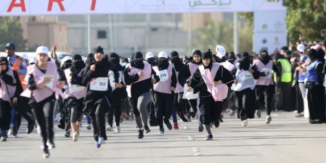 サウジアラビア陸上競技連盟ジェッダで初のクロスカントリー競走イベントを開催する。（提供）