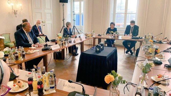 エジプト、フランス、ドイツ、ヨルダンの外相は、二国家解決に基づくパレスチナ・イスラエル間の和平努力への支持を表明した。(@MfaEgypt)