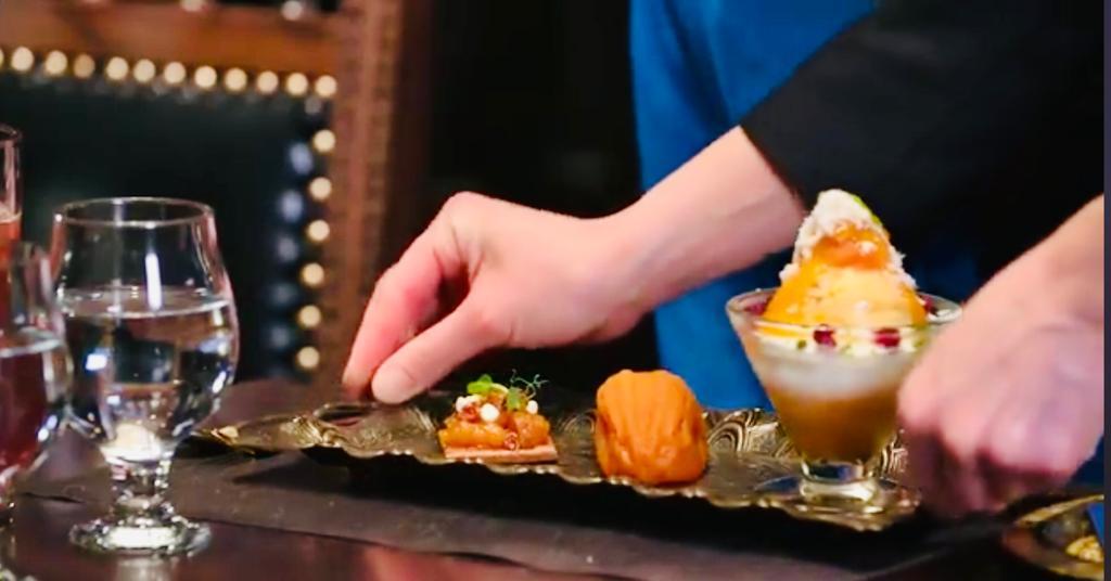 デーツやイチジクのように、このドライフルーツはアラブ料理に面白い新たな味を加え始めている。(Courtesy @JapanEmbUAE)