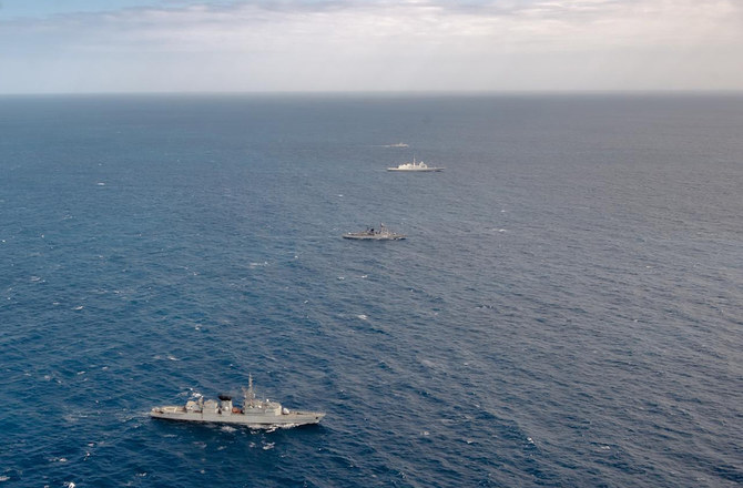 サウジアラビアとエジプトの海軍が合同演習を終了した。（サウジアラビア国防省）