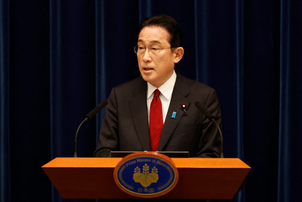 岸田首相はSWIFTからのロシア排除に日本が参加することも表明。（AFP）