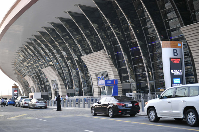 サウジ民間航空総局(GACA)による渡航ガイドラインの変更を受け、抗原検査は早く確実だと医師は語る。(SPA)