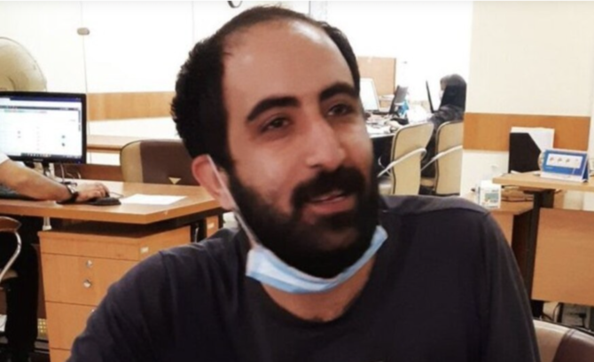 国営経済紙SMTの金融担当記者アミール・アッバス・アザルムヴァンド氏は、2021年9月に逮捕されている。(スクリーンショット/ソーシャルメディア)