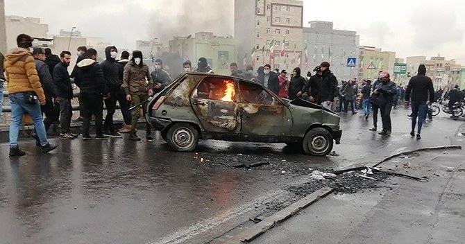 ヒューマン・ライツ・ウォッチによると、イランは抗議活動を弾圧するために、インターネットの遮断を利用している。（資料写真/AFP通信）