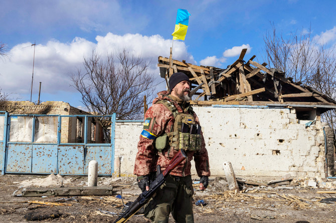 侵攻は、ウクライナ軍の激しい抵抗によって、ほとんどの前線で停滞している。（ロイター通信）