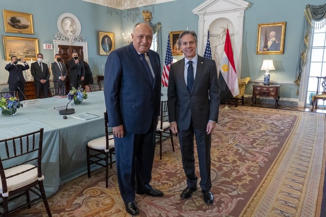 ワシントンでエジプトのサーメハ・シュクリ外相と会談する米国のアントニー・ブリンケン国務長官。(ツイッター/@SecBlinken)