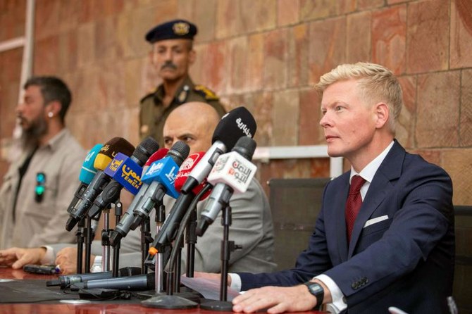 国連のイエメン担当特使ハンス・グルンドベルグ氏。タイズにて。2021年11月8日撮影。（AFP）