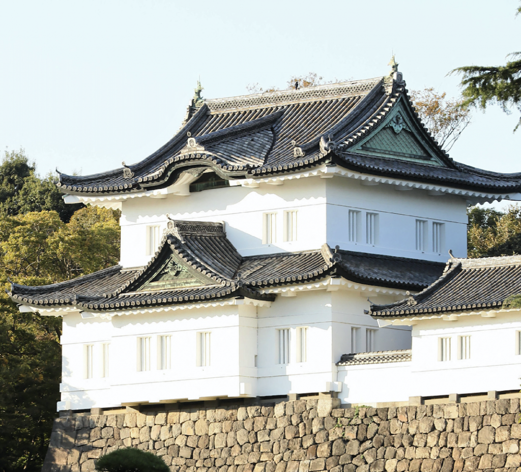 5月10日に東京の皇居で親授式が行われる。(AFP)