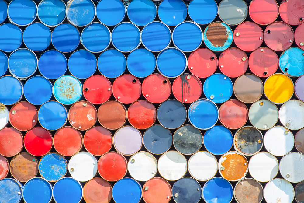 日本は1月末時点で約4億7000万バレルの石油備蓄を備えていた。（Shutterstock）