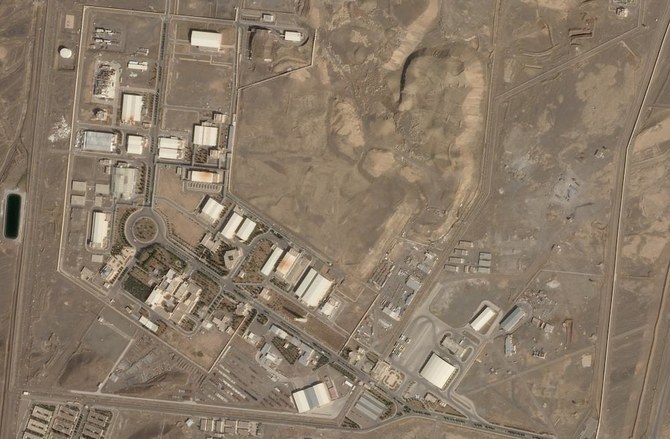 イランのナタンツ核施設（3月）。イスラエルの国防相は、イランがナタンツの核拠点付近で建設中の新たな地下施設で最新のウラン遠心分離機を製造・設置するために活動していると語った。（Planet Labs PBC via AP）