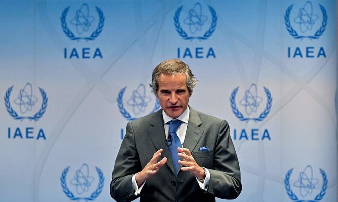 IAEAのラファエル・グロッシ事務局長が、オーストリアのウィーンで行われた記者会見で発言。（資料写真、AFP）